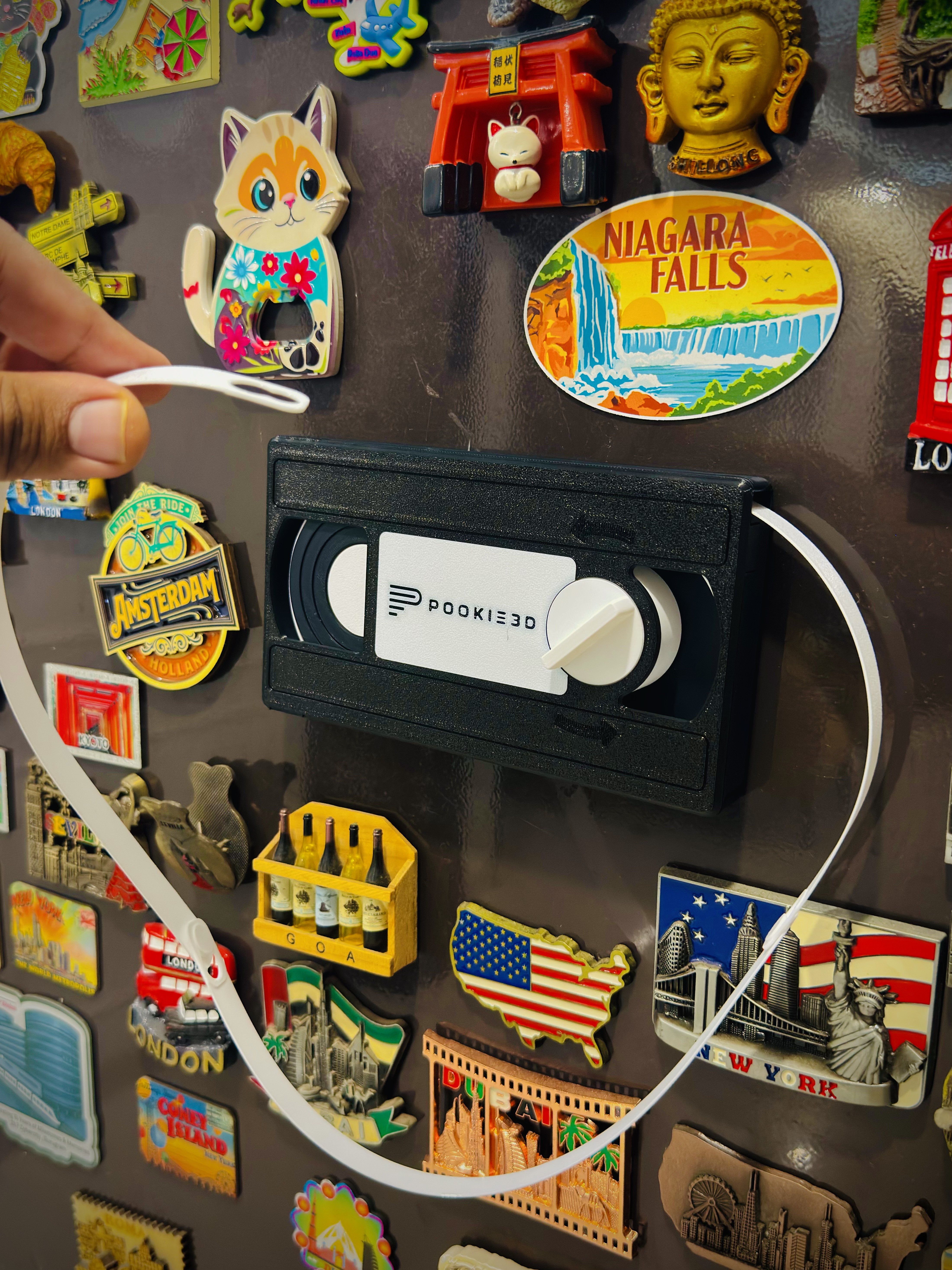 REWIND | MAGNETIC VIDEOTAPE BAG SEALER