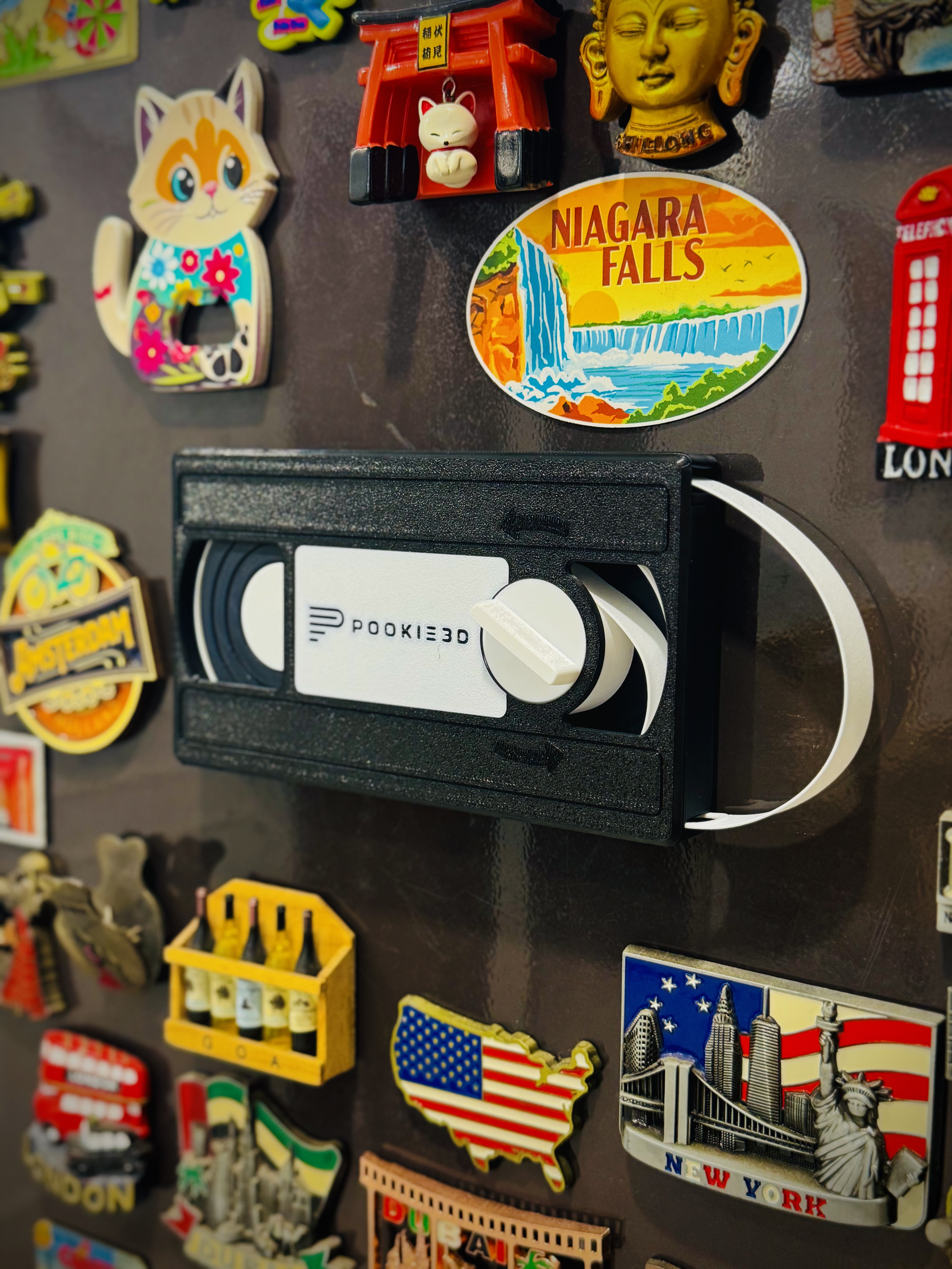 REWIND | MAGNETIC VIDEOTAPE BAG SEALER